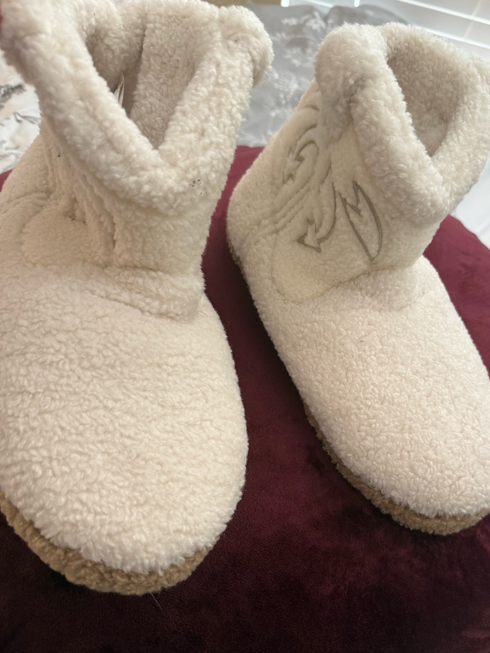 American Eagle Outfitters Cream Sherpa Boot Slippers